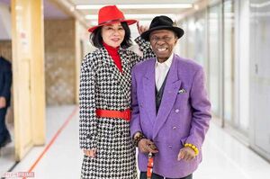 オスマン・サンコンと、妻であり『日本ギニア友好協会』の会長である北山みつき氏