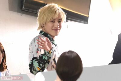 ファンサービスをするEXIT兼近大樹