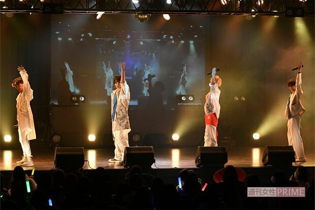 『じゅにぼ』の4人