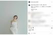 大胆な肩出しスタイルに上下白の衣装を着用した広末涼子(本人インスタグラムより)