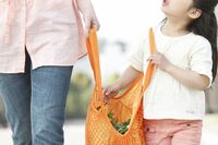 レジ袋有料化で「エコバッグ」活用に待った!実は「ウイルスまみれ」の危険性