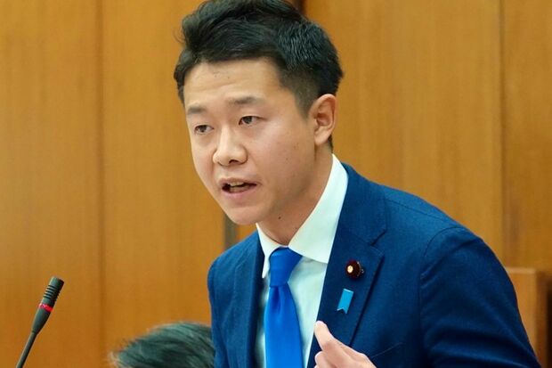 所信表明演説中に野次を飛ばし続けた水沼秀幸議員(本人Xより)