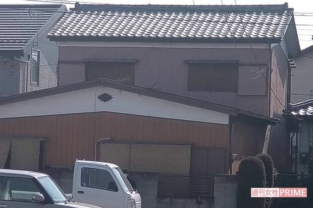 容疑者らが住んでいた一軒家