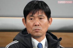 サッカー日本代表　森保一監督