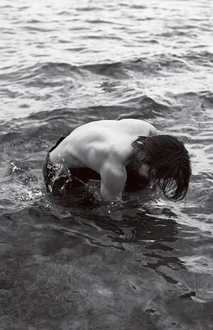 山下智久、初の写真集『CIRCLE』より (C)Maciej Kucia,講談社