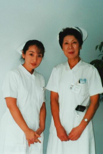 『時の輝き』を描く際は、看護学校や病院で丁寧な取材を重ねた