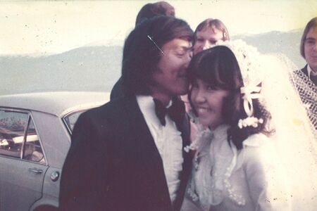 “最強のパートナー”旬子さんとの結婚式のカット。北原の一目惚れだったという