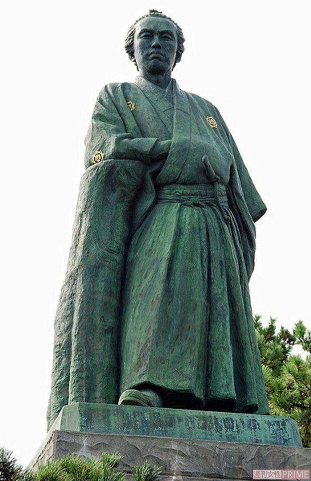 坂本龍馬像