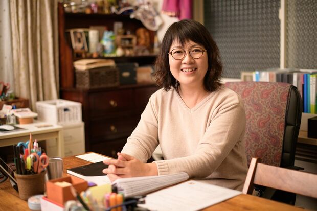 『朗読稽古屋ことつぎ』主宰のウエムラアキコさん