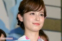 元フジテレビ・久慈暁子が投稿した“スリーショット”に「何このドヤ顔」「大谷はいい人を選んだね」賛否が…