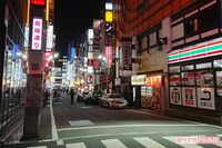 自粛要請で“夜の店”から悲鳴が続々、ゲイバーママ「もう破産よ!!」の嘆き