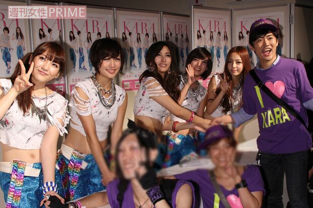 日本デビュー握手会に参加していた劇団ひとり