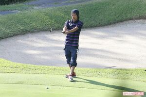 2012年、ゴルフを楽しんだ森田剛とmisono