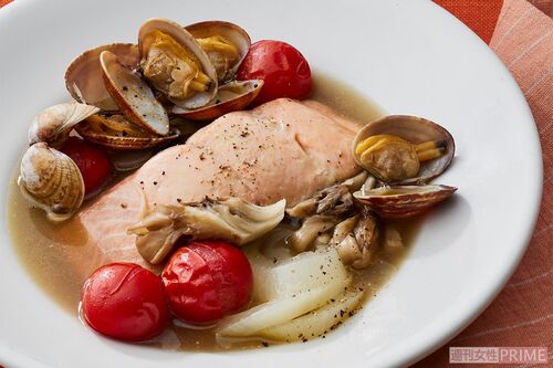 鮭のアクアパッツァ　撮影／廣瀬靖士