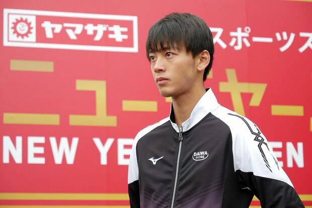 茂木は、走法変更に苦労しながらもニューイヤー駅伝に臨む(c)TBS