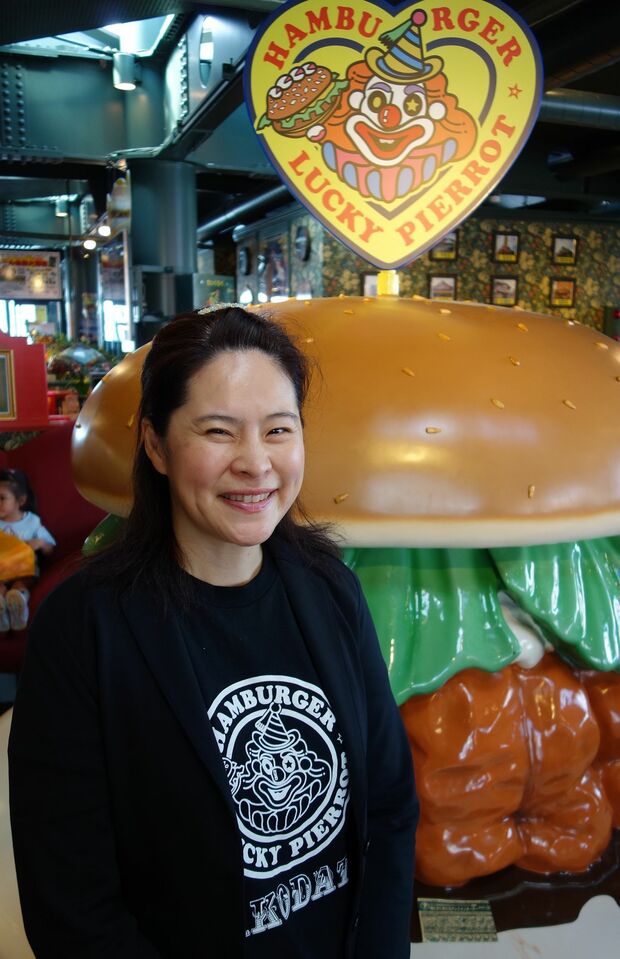 「チャイチキのから揚げは、父のおふくろの味でもあるんです」と王社長