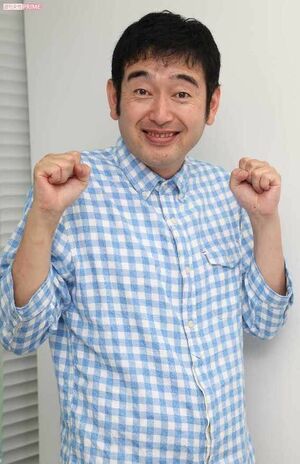 インタビュー取材に応じる、しゅくはじめ