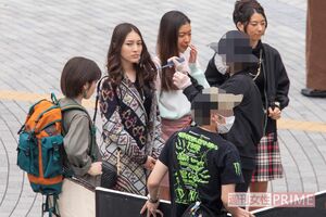 ドラマ『M』のロケ。ヘアメイクも出演者のメイクを直すたびに消毒をする徹底ぶり