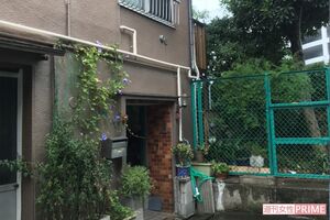 現場の自宅。3階に息子一家が暮らしているが事件には気づかなかった