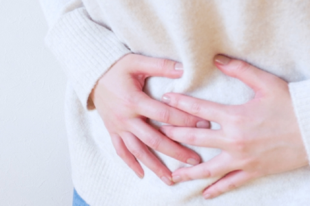 脂っこいものを食べてお腹を壊す人は、慢性的なタンパク質不足かも（※画像はイメージです）