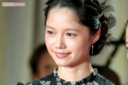 元妻の宮崎あおい