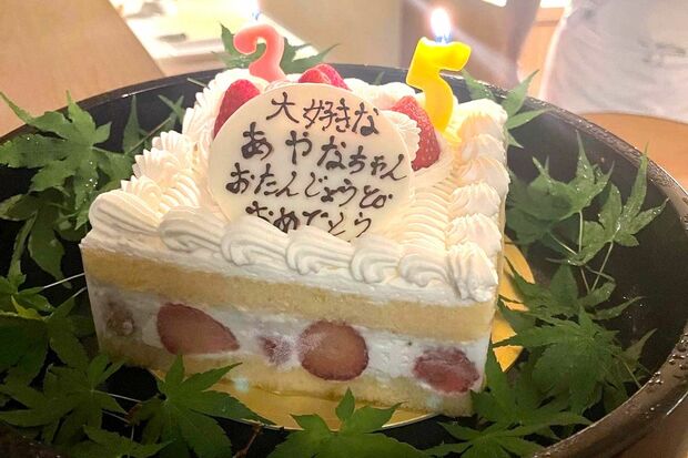 バースデーケーキも記念にパシャリ