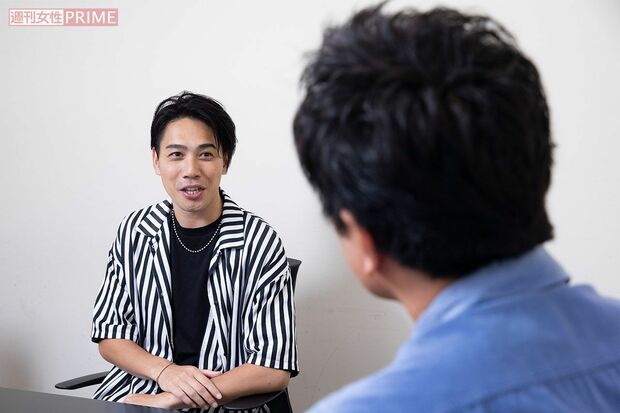 （左から）瀧川鯉斗、原田龍二