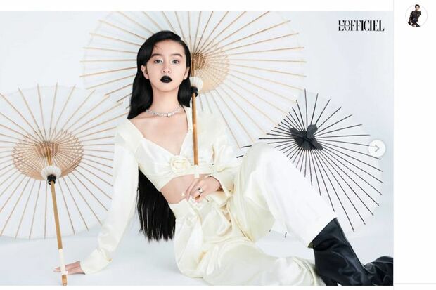 Koki,が表紙を飾ったシンガポール版『L'Officiel』（公式インスタグラム より）