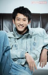 杉野遥亮　撮影／吉岡竜紀　ヘアメイク／亀田 雅　スタイリスト／伊藤省吾