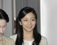 佳子さま、スマホはお持ち? フェイスブックやLINEは?