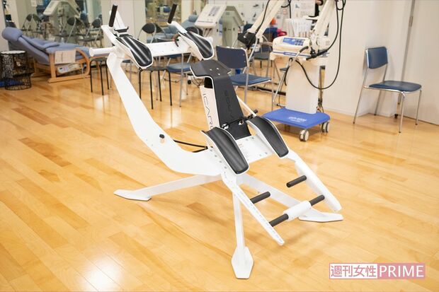 フィットネスマシン『イカロス』。プロスポーツ選手も使うような器具もそろう　写真／北村史成