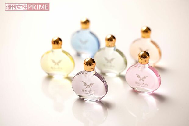 黒木瞳が出演する映画『魔女の香水』に登場する香水が商品化