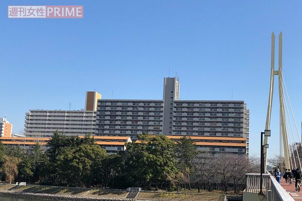 映画ロケ地となった団地は嵐ファンの聖地に