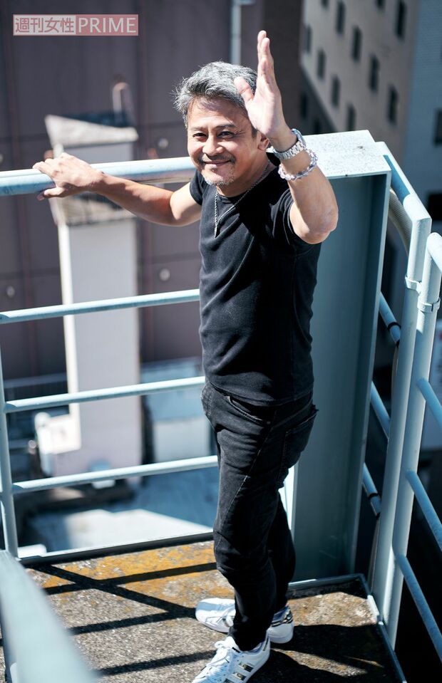 中村繁之さん。グレーヘアが似合う魅力的な“イケオジ”!