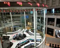 東京株式市場まで動かした! 福山雅治さん結婚の絶大なる経済効果