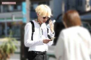 行きつけのキャバクラ嬢・Kさんの名前を聞いて顔をほころばせる法月康平