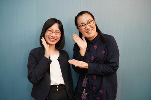 （写真左から）たかまつなな、『たんぽぽ』白鳥久美子