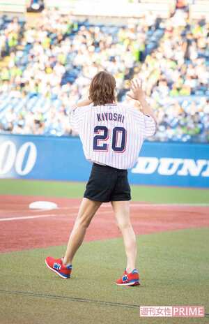 今回の背番号は20。もちろん、デビュー20周年にちなんでます（'19年8月）撮影／廣瀬靖士