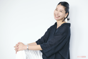 生きづらさを抱えた女性エッセイスト・石田月美さん（撮影／山田智絵）