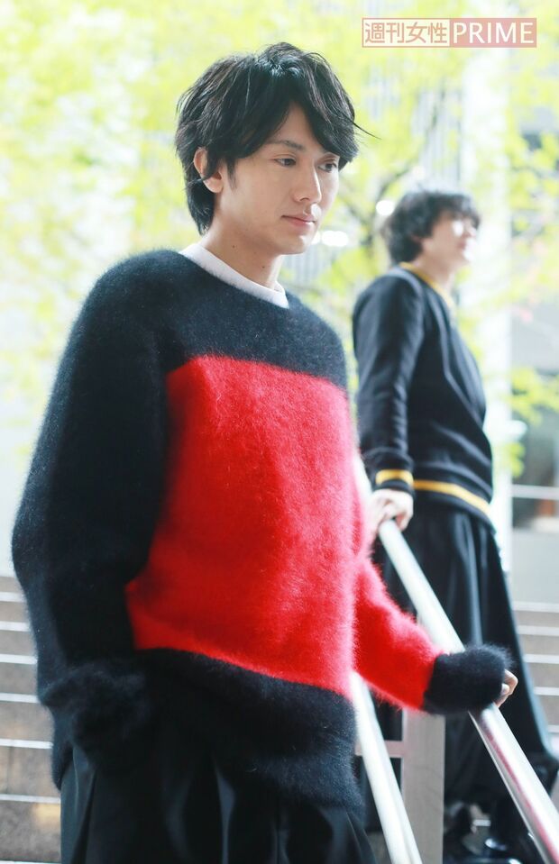 太田基裕、鳥越裕貴（奥）　撮影／森田晃博