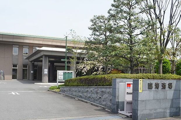 東京23区内の公営の火葬場は2か所。葬儀と火葬を同じ場所で行えるのは「臨海斎場」のみ