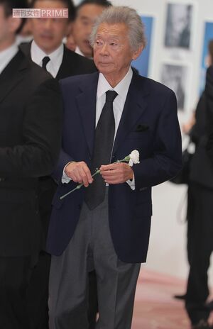 3月18日の「伊集院さんお別れ会」に参列したみのもんたさん。足取りはしっかりしていた