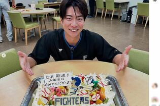 【巨人】日本ハムファイターズ・松本剛をFA補強も懸念される人的補償、契約更改で「保留中」の山瀬慎之助捕手を狙い打ちか