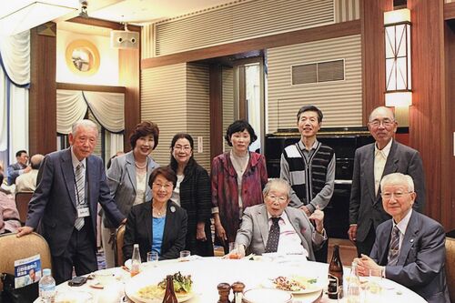 「新老人の会」を全国に展開しようと、できるだけ多くの会場に足を運び講演した