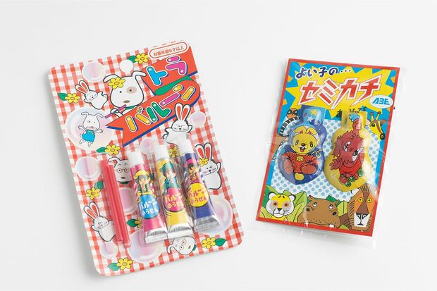 「割れないシャボン玉」として大人気だった「トラバルーン」とブリキ独特の音が鳴らせる「セミカチ」