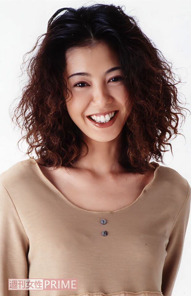 30歳はソバージュヘアがトレードマークだった