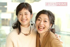 左から松本若菜、内田慈　撮影／佐藤靖彦