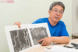 かつては苦手だった営業先でのトークも、今ではお手のもの。米ぬか繊維について説明する鈴木和夫さんの姿からは、商品への自信がうかがえた　撮影／伊藤和幸