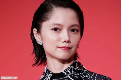 宮崎あおい、“第4子出産報道”直後にイベント登壇で「信じられない」「39歳って嘘だろ?」美しすぎる姿に…