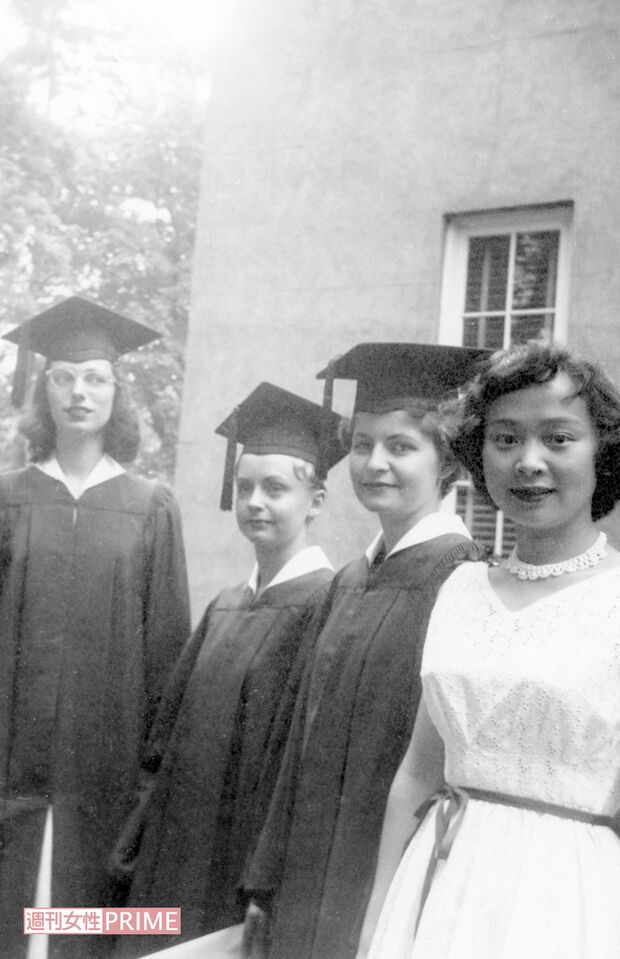 1回目のアメリカ留学でミシガン州の大学へ。1955年、卒業式にて
